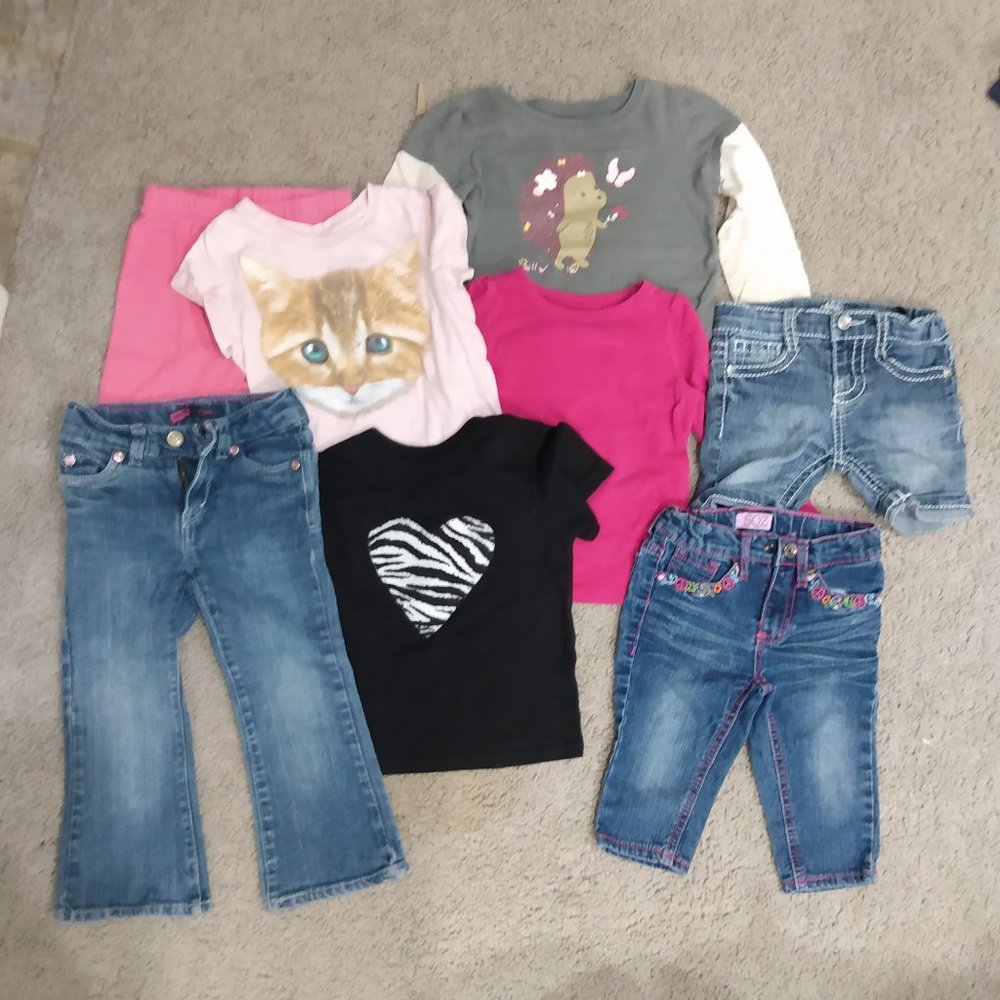 2. 2T lot - 8 Items